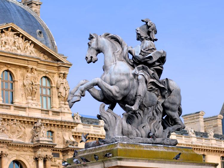 Paris Louvre Statue